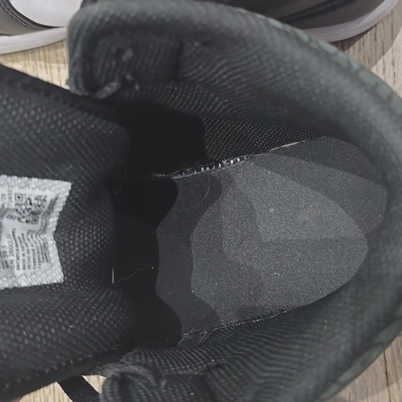 Air Jordan Retro Mid Size 8 - Picture 9 of 10